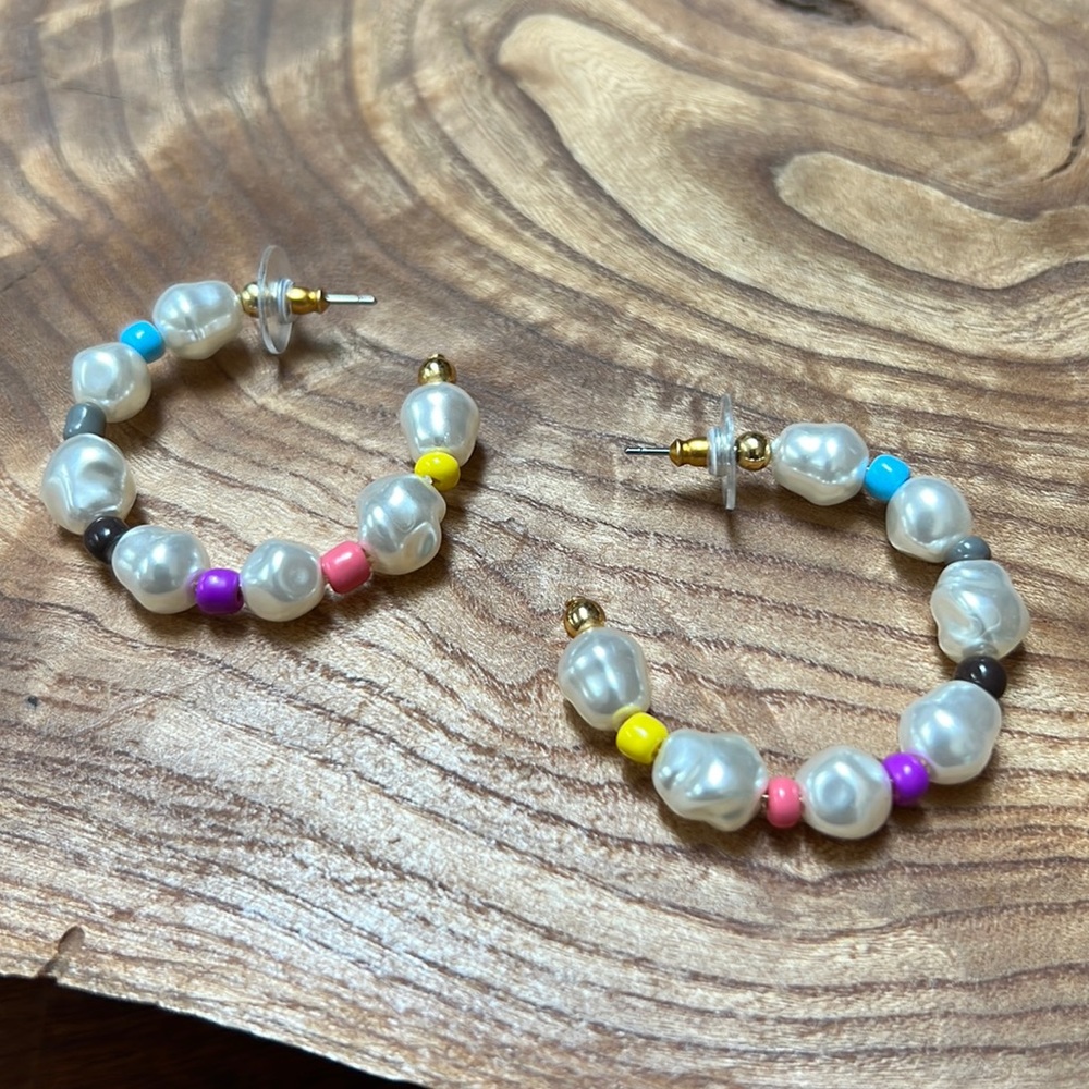 J Crew Rainbow pop pearl hoop earrings